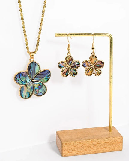 Collection image for: Necklaces