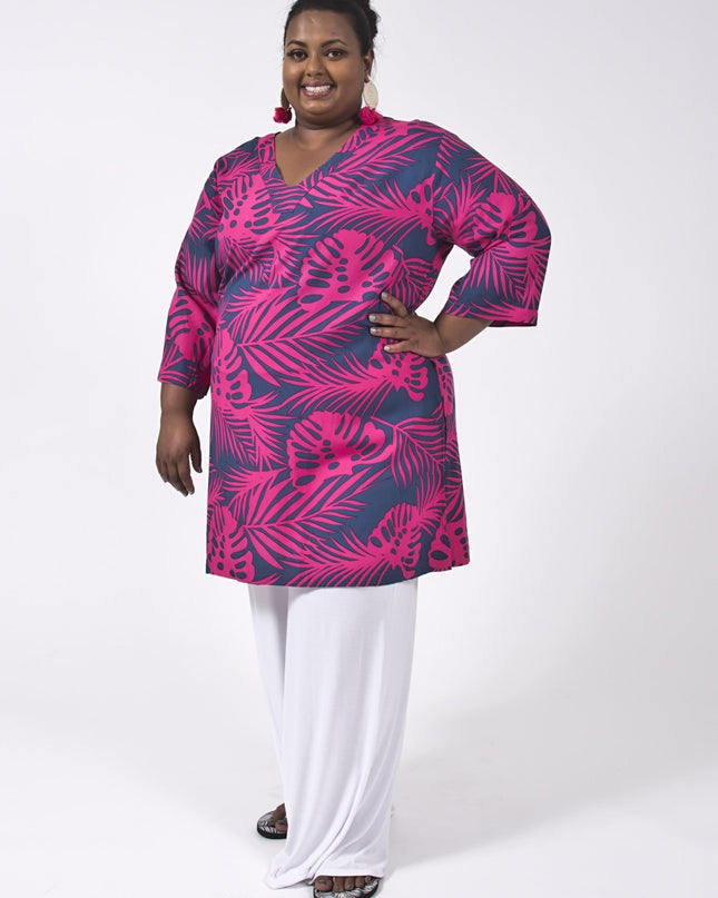 NAVY PINK V-NECK TOP