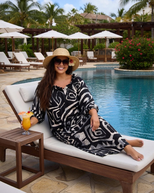 Elegant Tribal Print Chiffon Maxi Dress - Black & White Resort Style