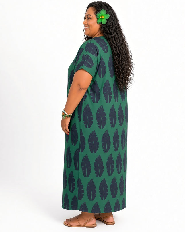 Emerald Shield Print Short Sleeve Maxi Dress with Pockets