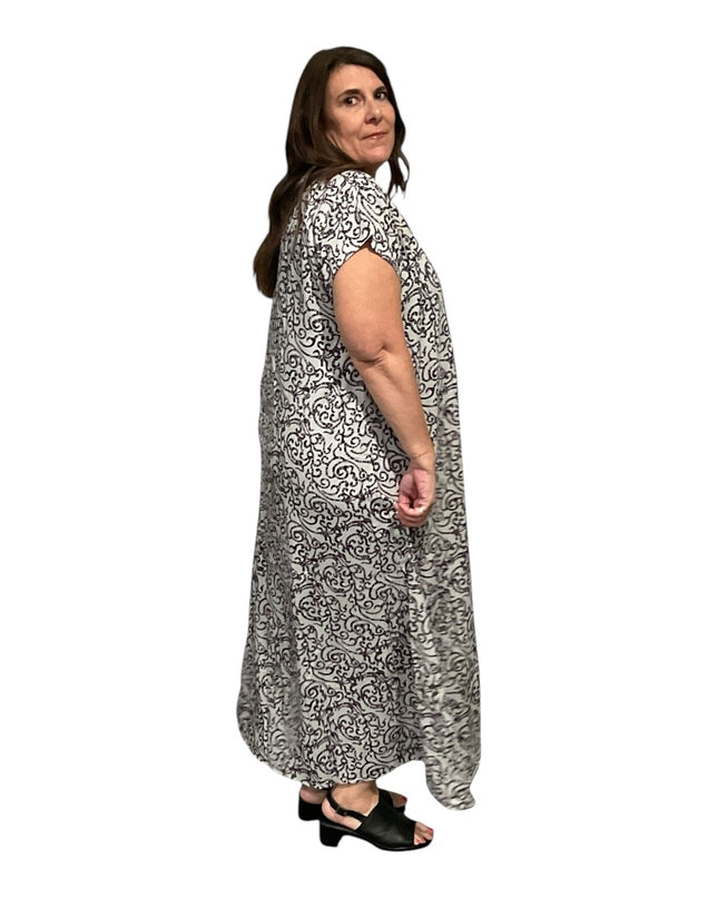 V-NECK GEOMETRIC PRINT  LONG DRESS