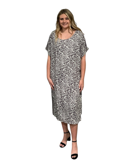 Round neck short sleeve dress