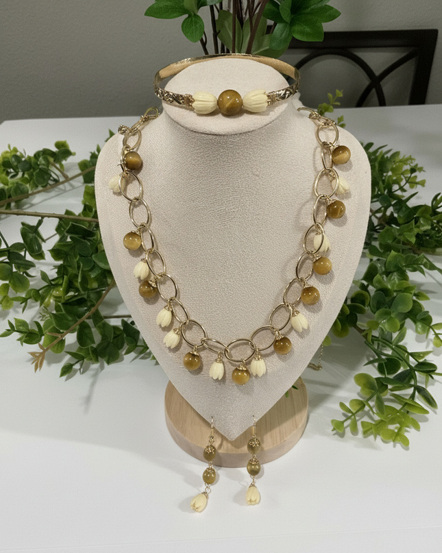 Pikake Bead Island Jewelry Set