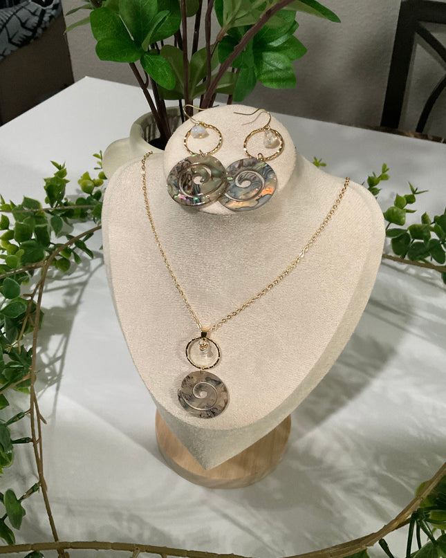 Island Spiral Shell Jewelry Set