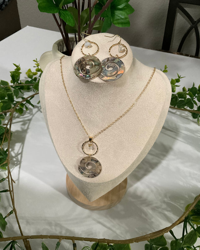 Island Spiral Shell Jewelry Set