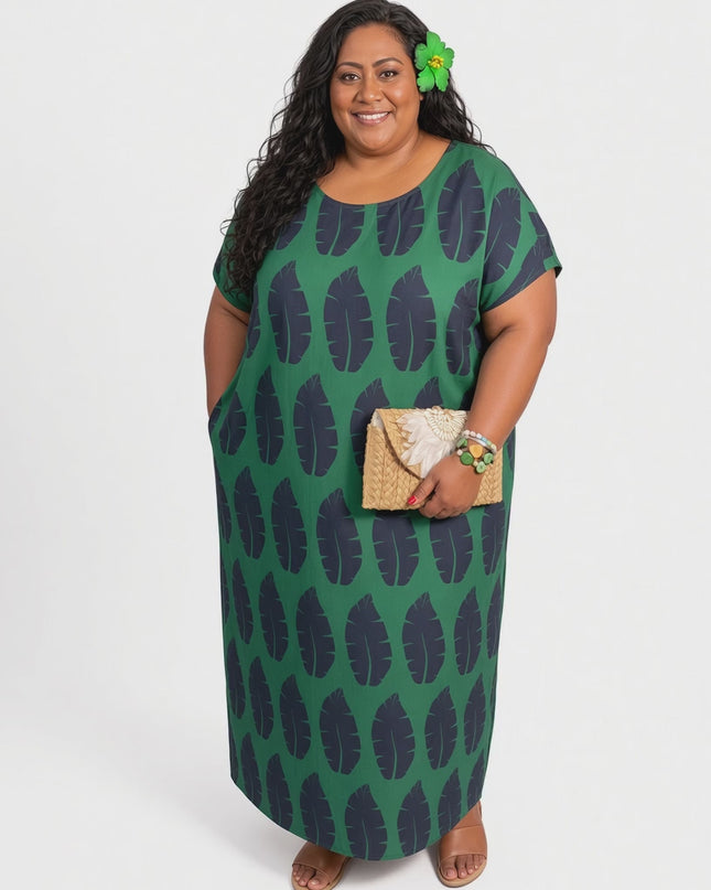 Emerald Shield Print Short Sleeve Maxi Dress with Pockets