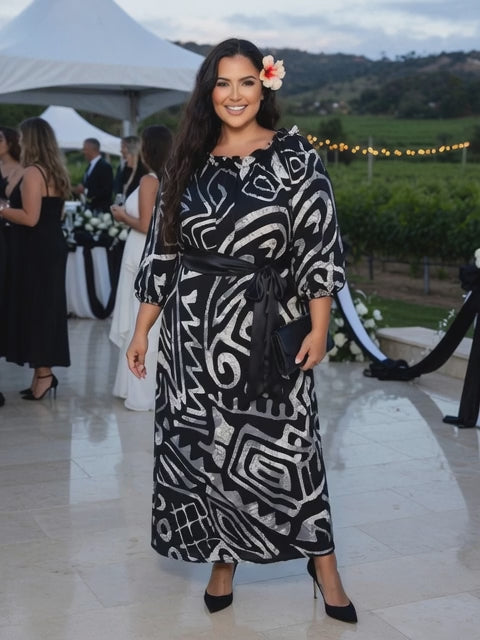 Elegant Tribal Print Chiffon Maxi Dress - Black & White Resort Style