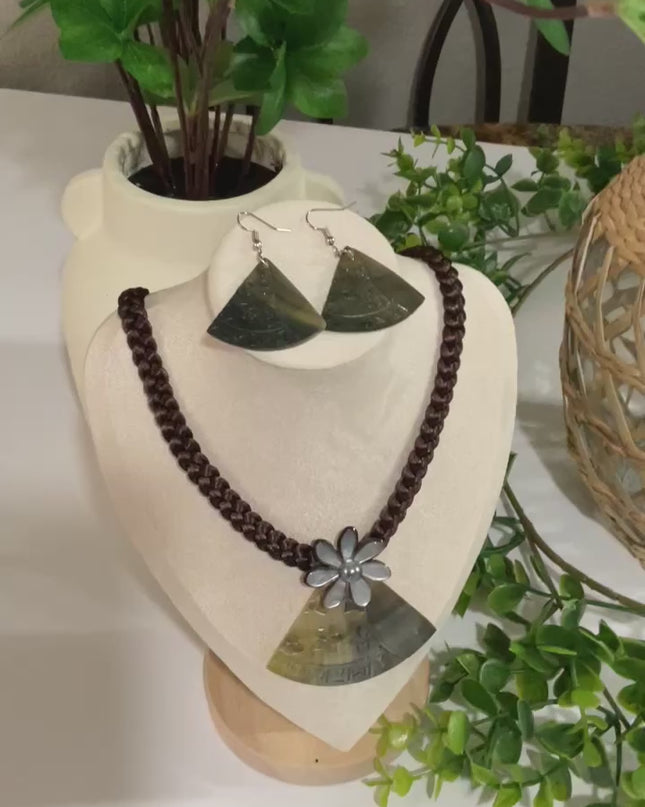 Handcrafted Fan Stone Necklace & Earring Set